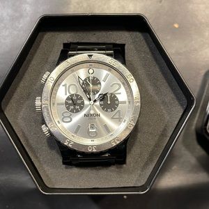 Nixon 48-20 Chrono Silver & Black Watch